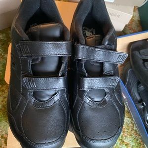 Black, Velcro, walking shoes , 10 wide